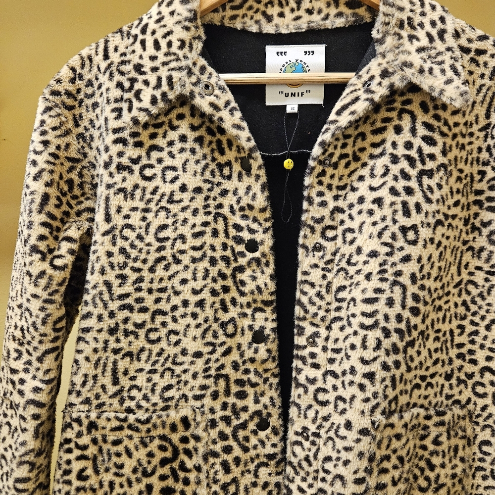 NWOT UNIF Debbie Jacket - Picture 2 of 5